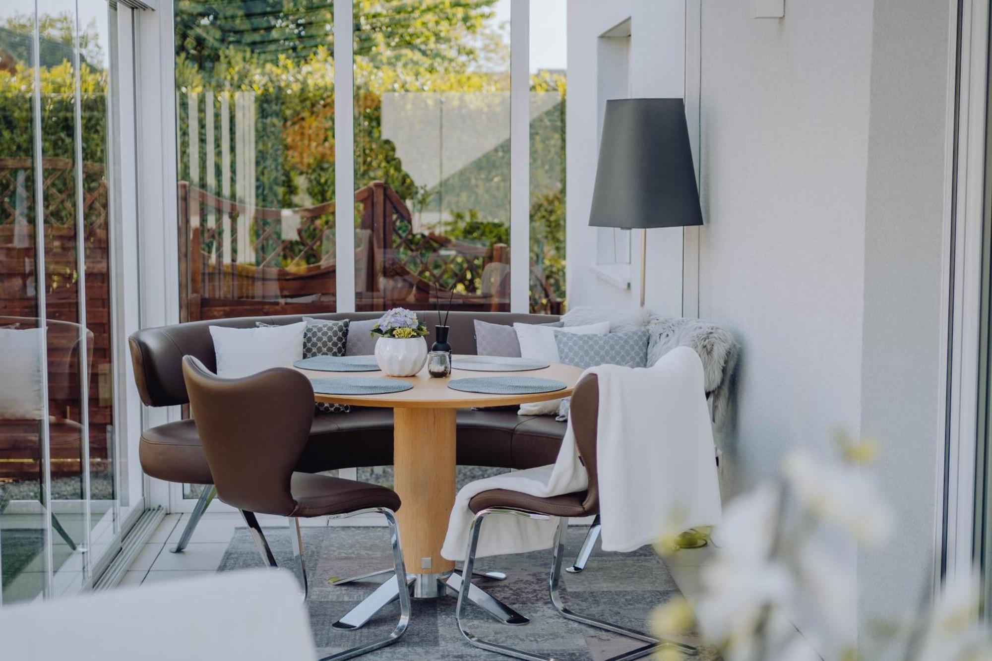 Pension Sterntaler Rheinhausen Buitenkant foto